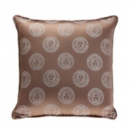 podushka-versace-medusa-royal-brown-45-45