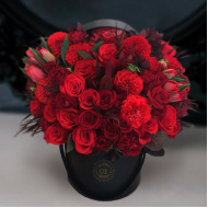 red_roses_box